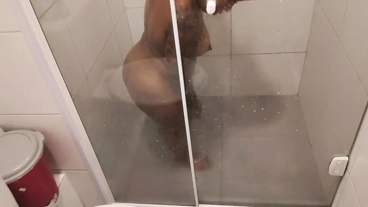 Papai Tomando Banho Junto Com anã Minizinha