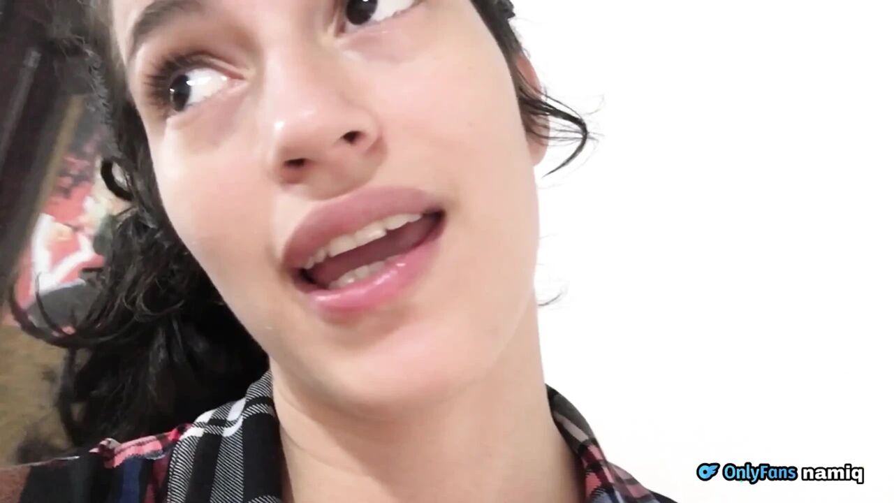 I Help My Neighbor with Her Housekeeping I Fuck Her All Day
