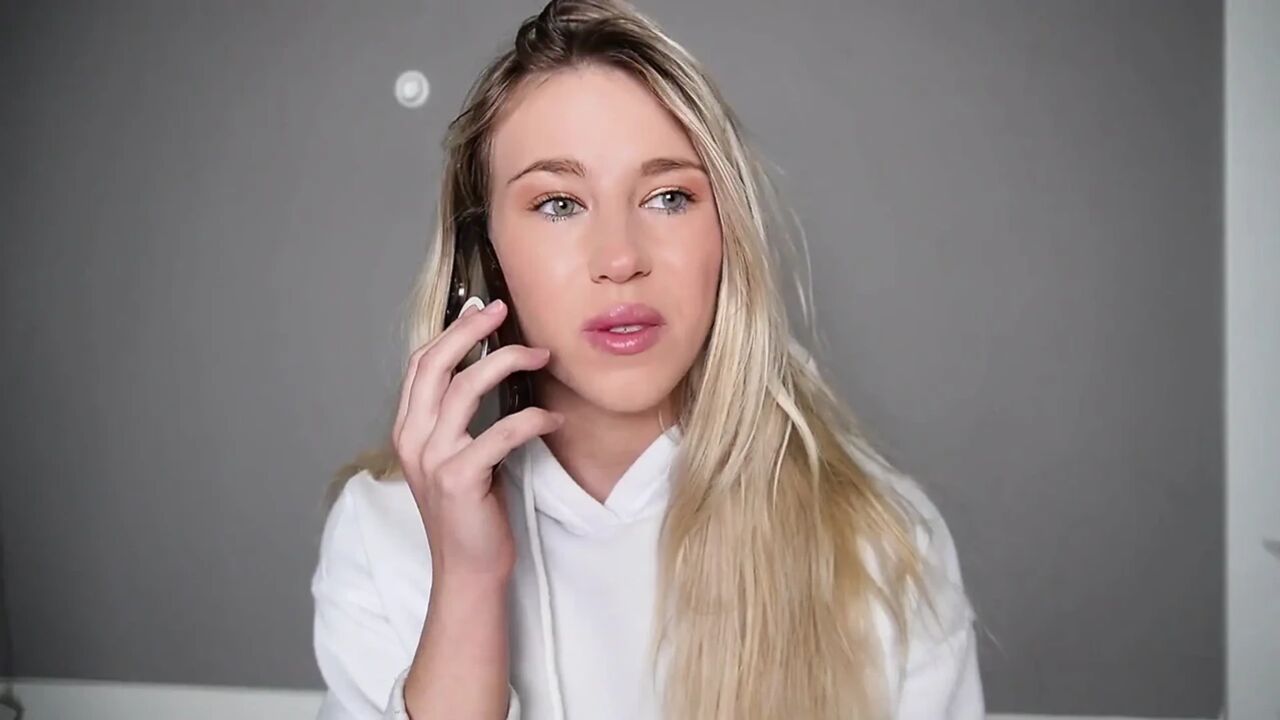 Cheating Wife Gets Caught