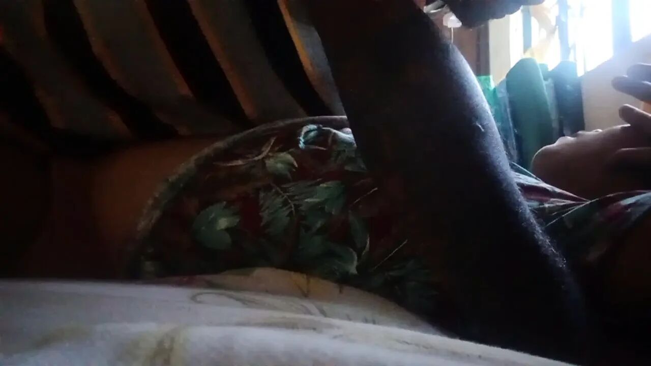 She Love to Use Sex Toy