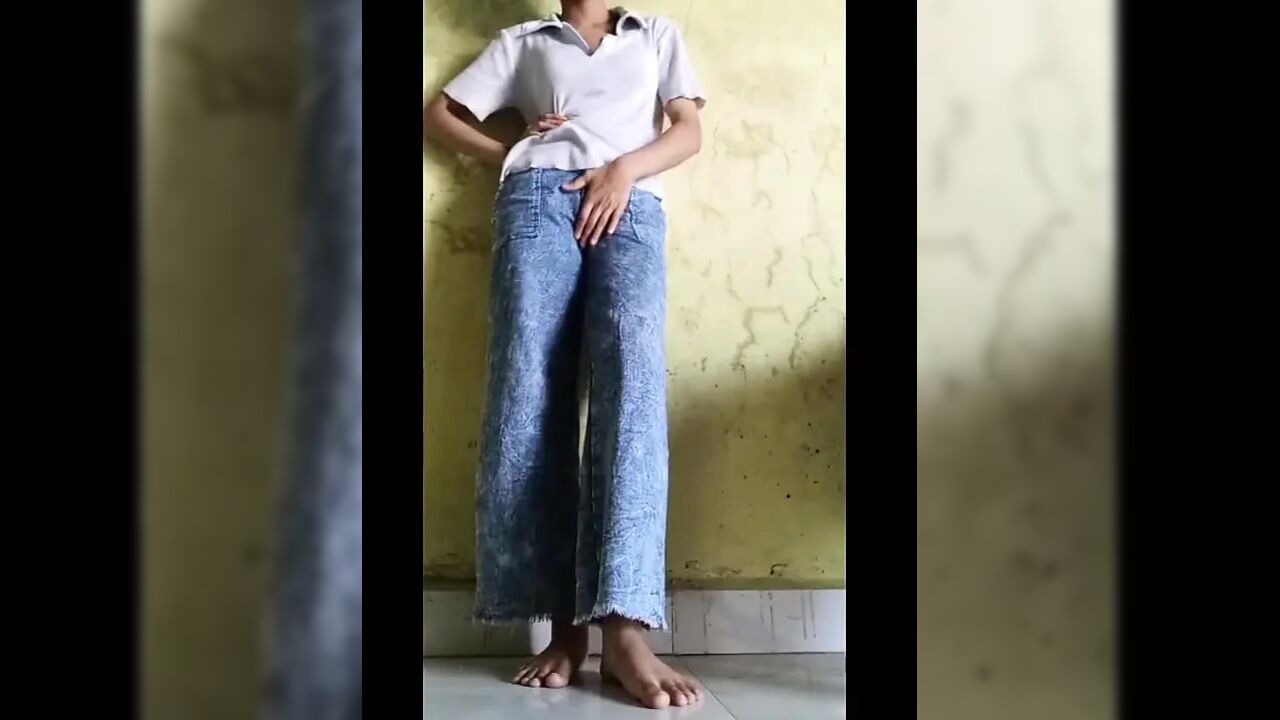 Sexy role play by indian girl