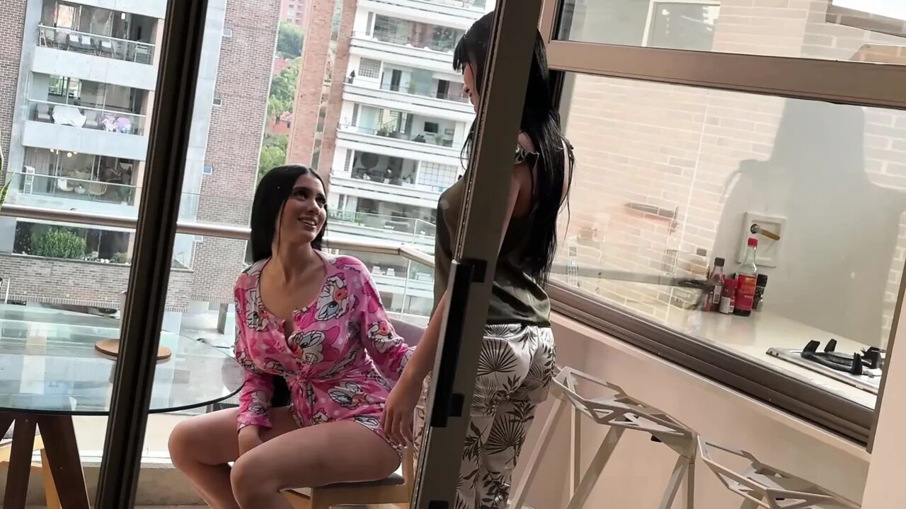 Double Lesbian Encounter Between Yenifer Chacon and Ambar Prada, Scissors, Pussy Food