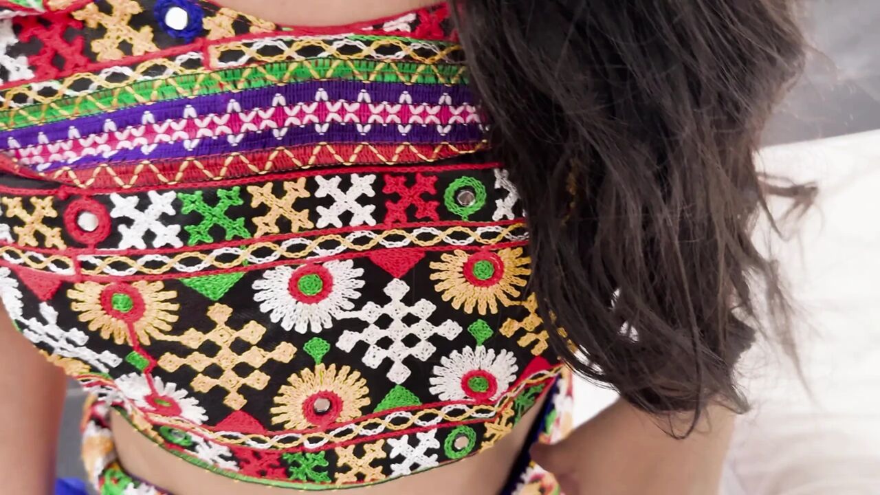 Step sister Ko New Dress Gift Karke Uske Sath Chudai Ki