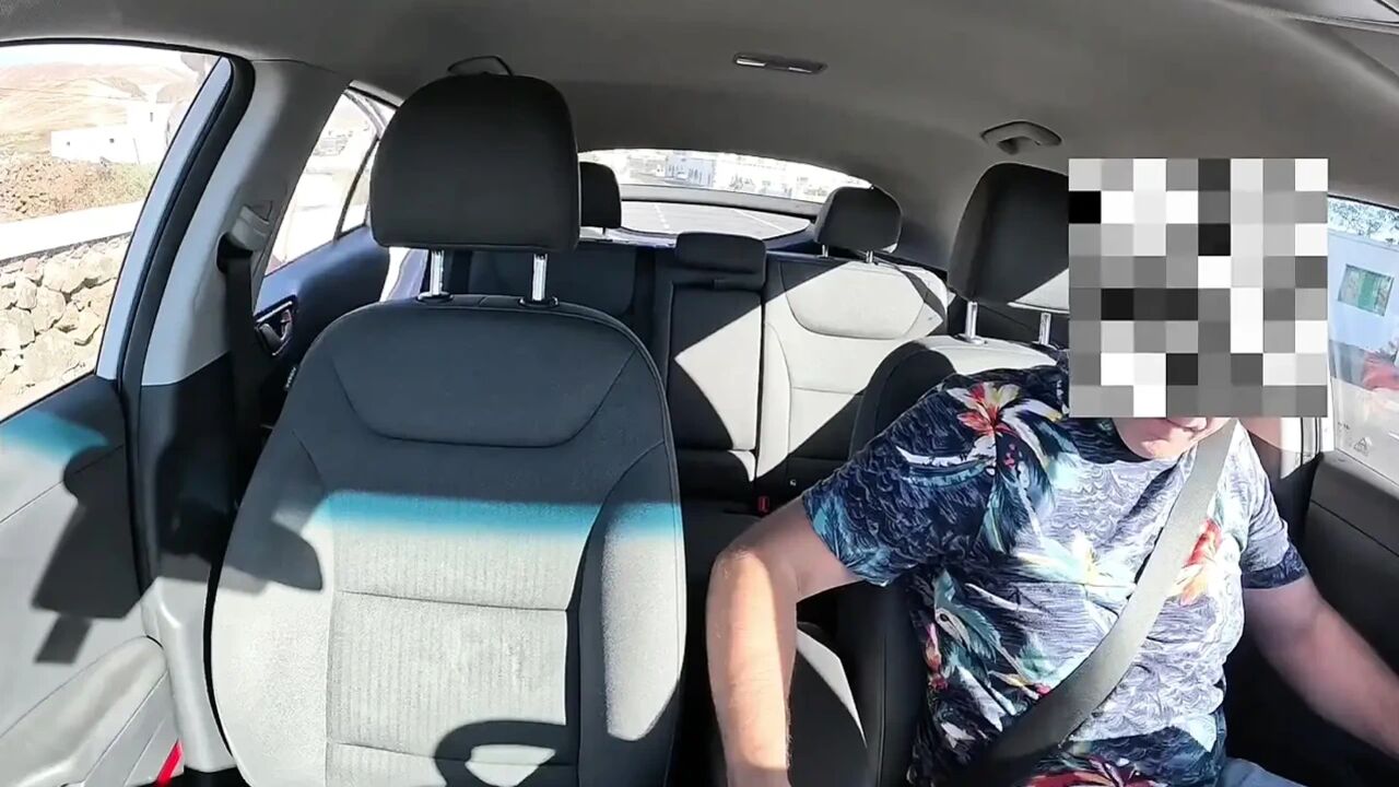 Girl No Panties Masturbating in the Taxi