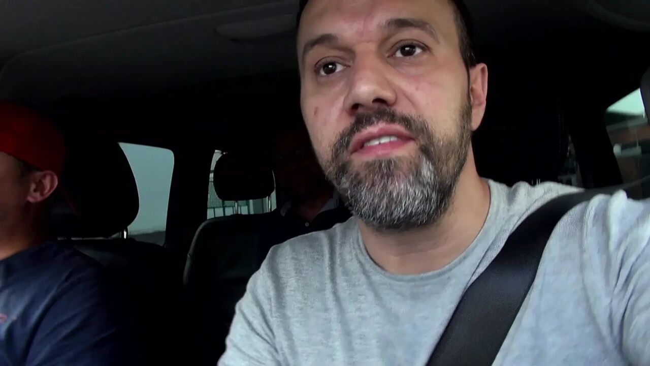 Lilly Fox Double Penetration Car Fuck Threesome