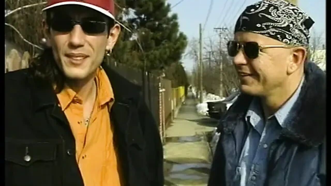 Amateur teen comes over to his house for some coffee