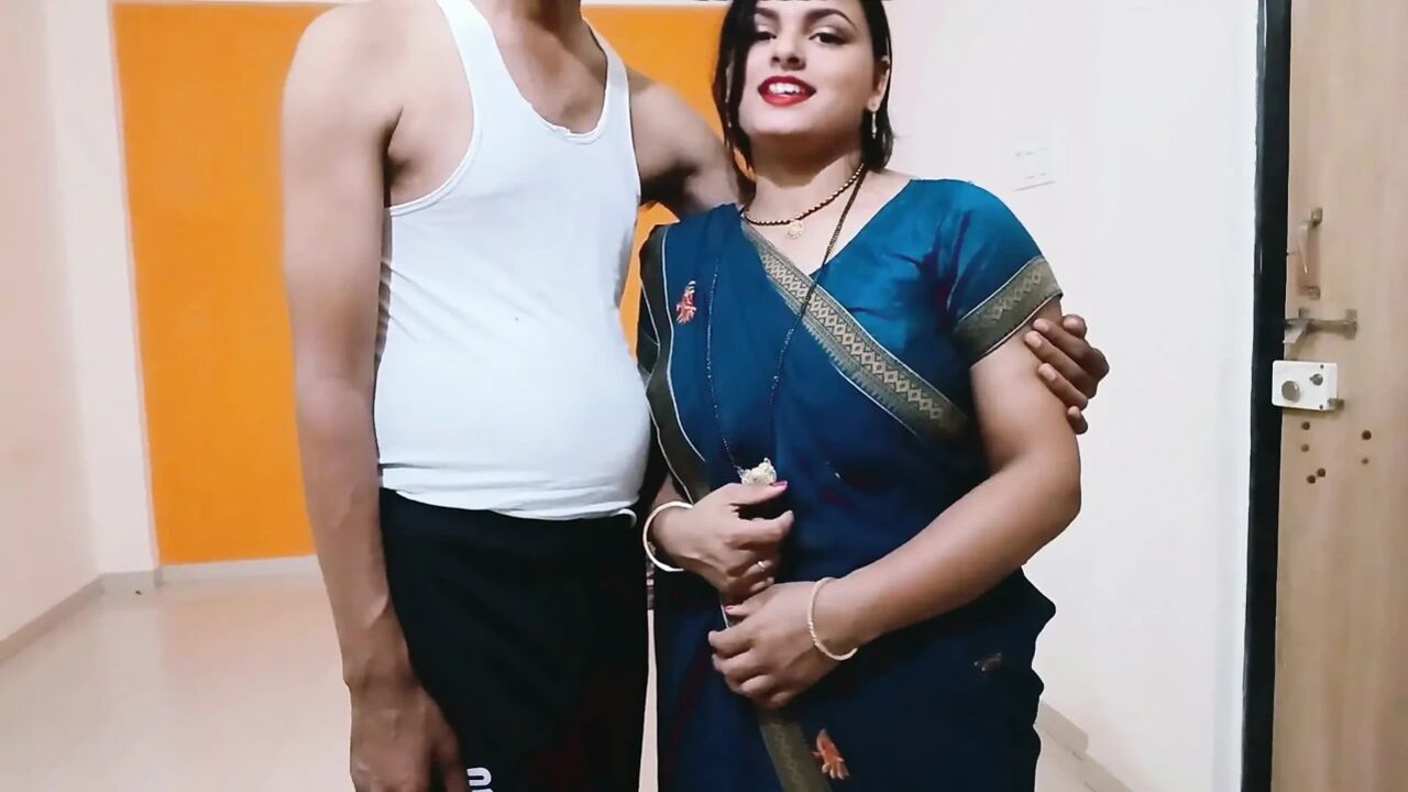 Rhea ji was fucked by her boyfriend in desi style, and Riya was given pleasure