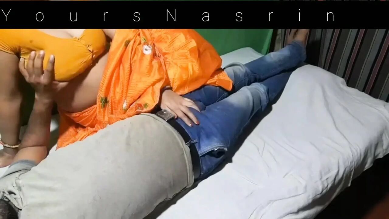 Indian New Married Hot Bhabi Fucked with Her Husband in Sharee