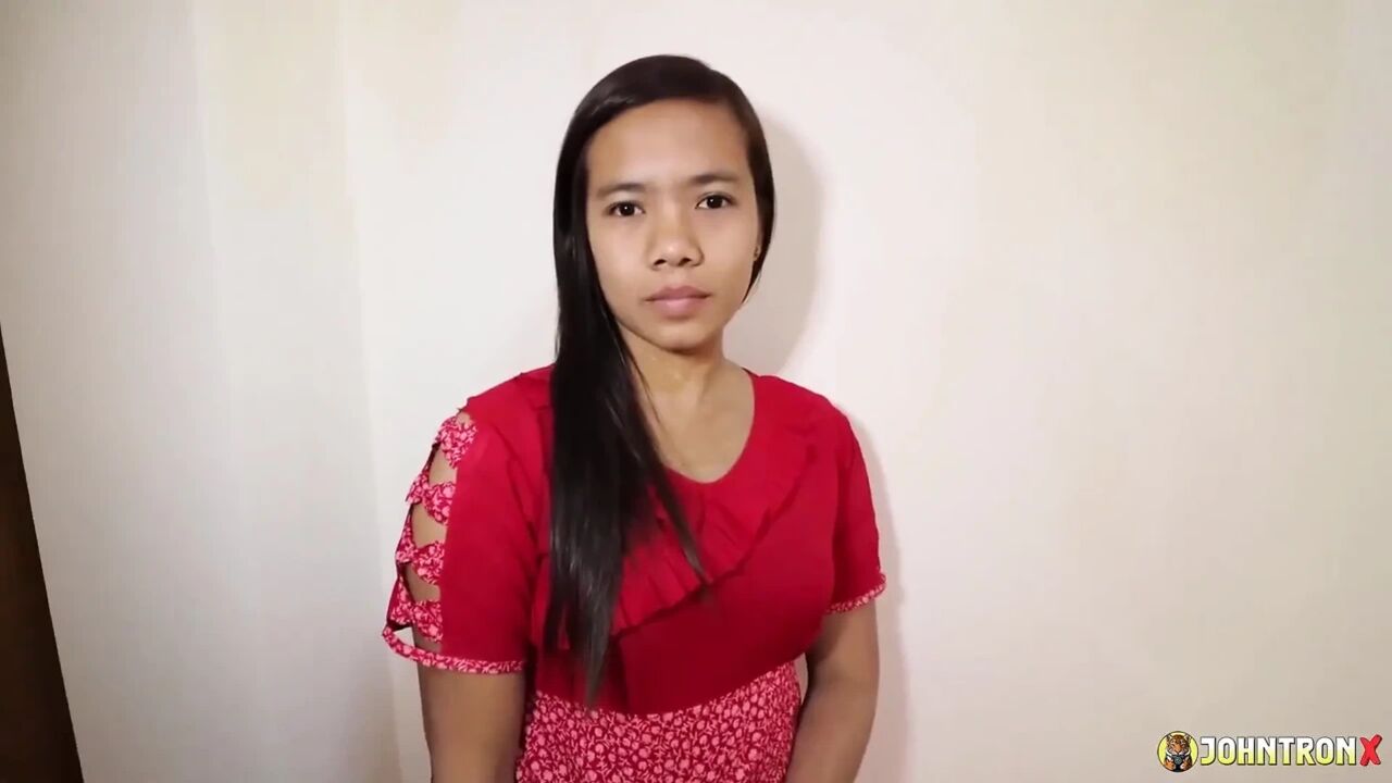 Johntronx - Curvy Amateur Asian Gets Fucked Hard and Creampied