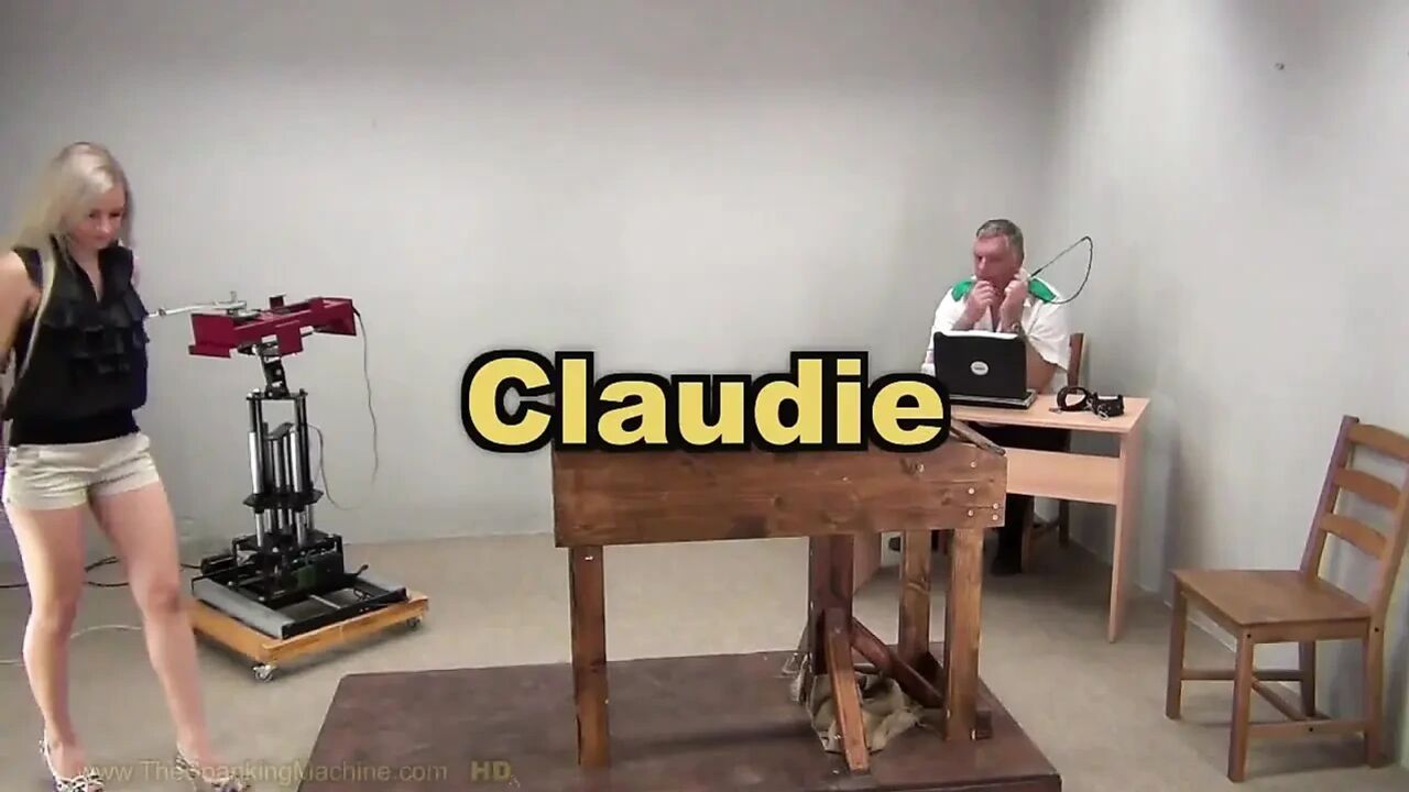 Claudie Spanking Machine - Ass Whipping