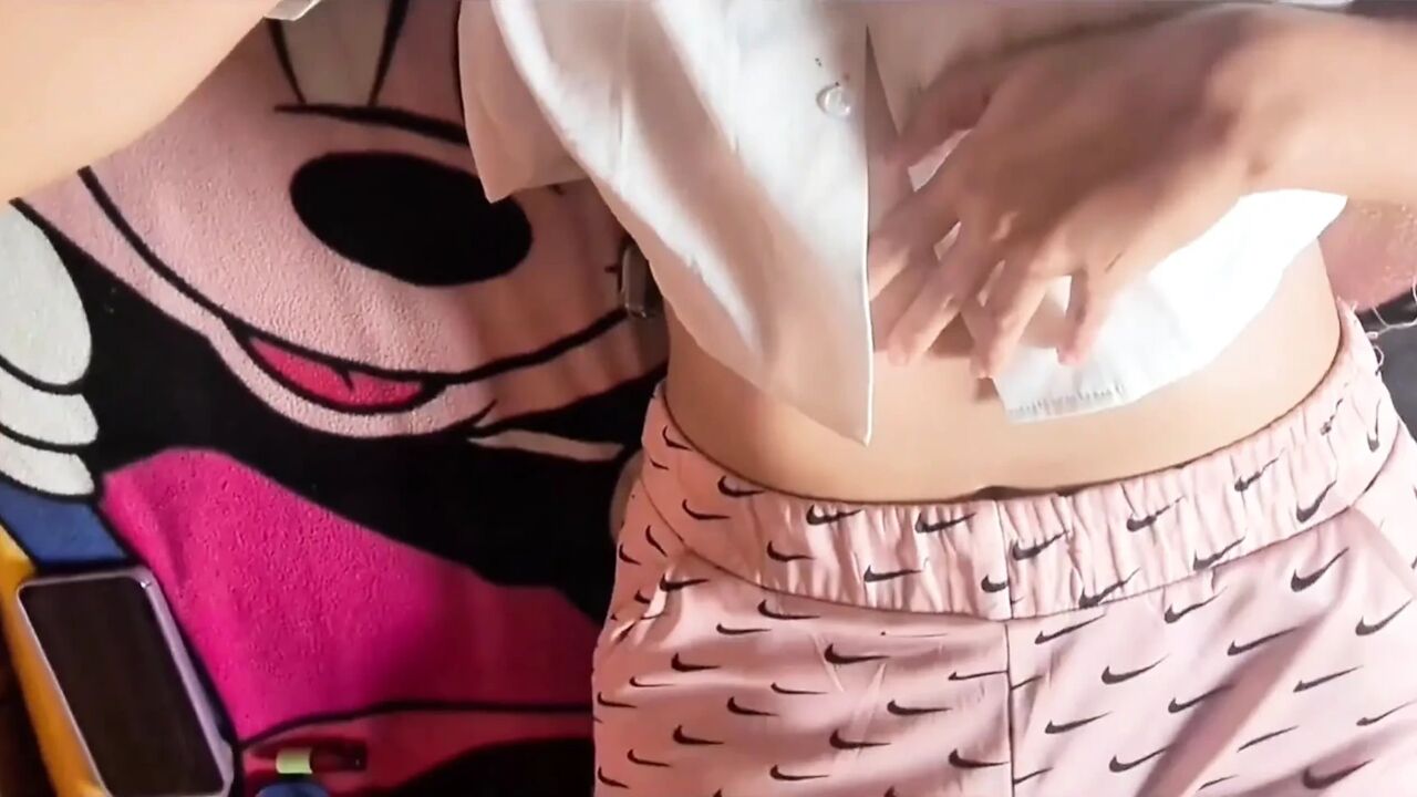 I'm so Hot for This Table! Intense Orgasm! Free Pussy Rubbing Porn