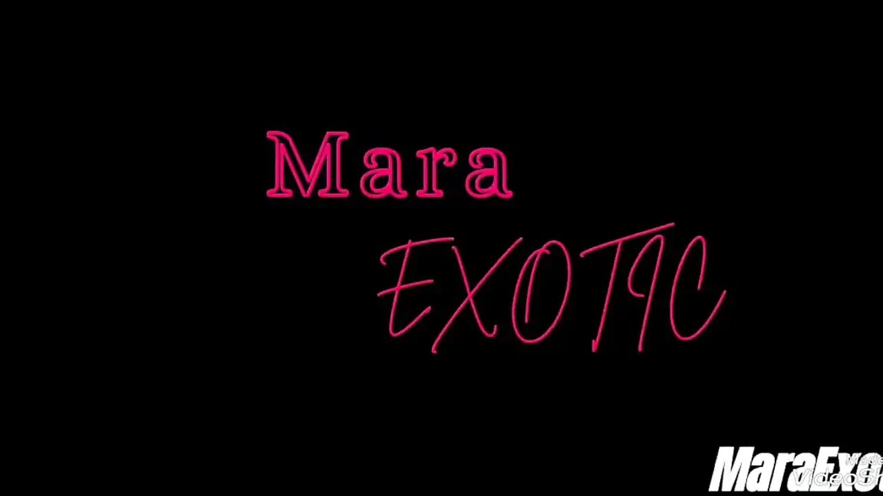 Thick Ebony Legs Wide Spread POV Masturbation - Mara Exotic
