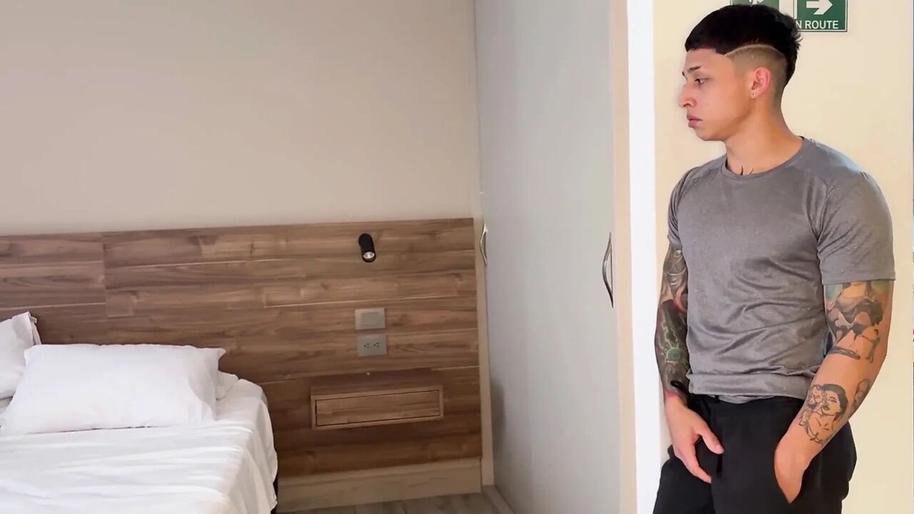 I spy on my STEPSISTER AND END UP FUCKING and ending up in her mouth