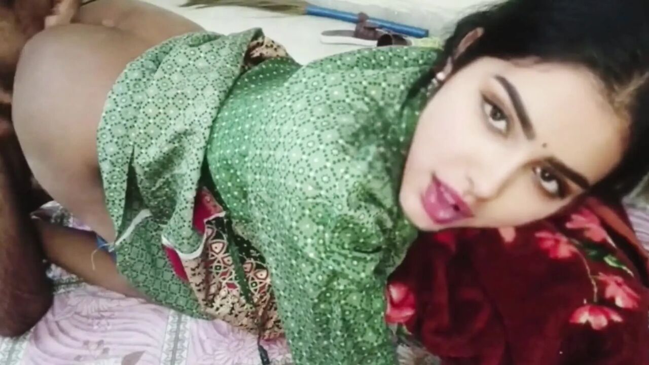 Beutiful Indian Bhabhi Hard Doggy in Bedroom with Devar - Amateur Desi Homemade Roleplay