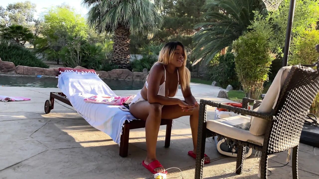 Nina Rivera's Live Show by the Pool