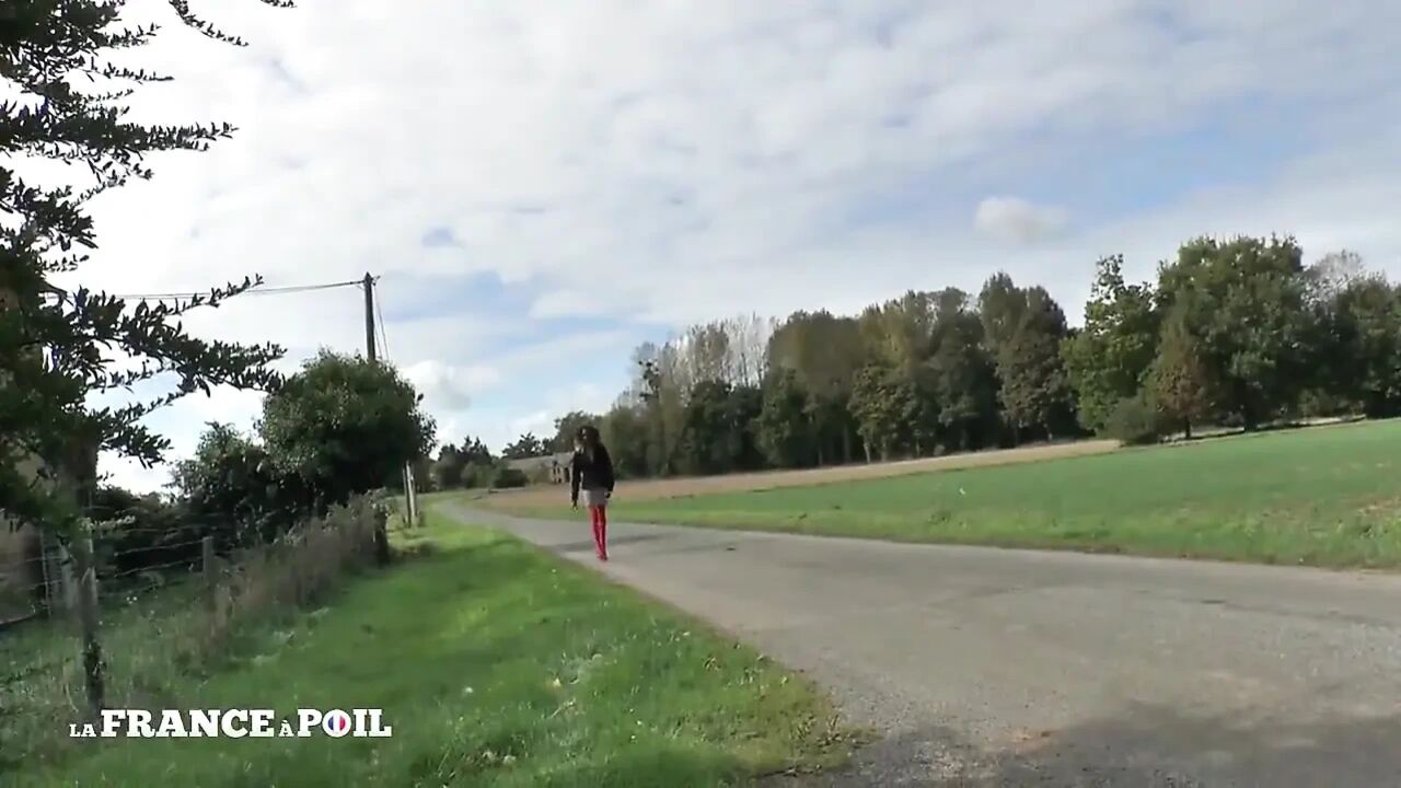 Pretty Black Slut Gets Her Ass Pounded and Her Pussy Creamed in a Caravan
