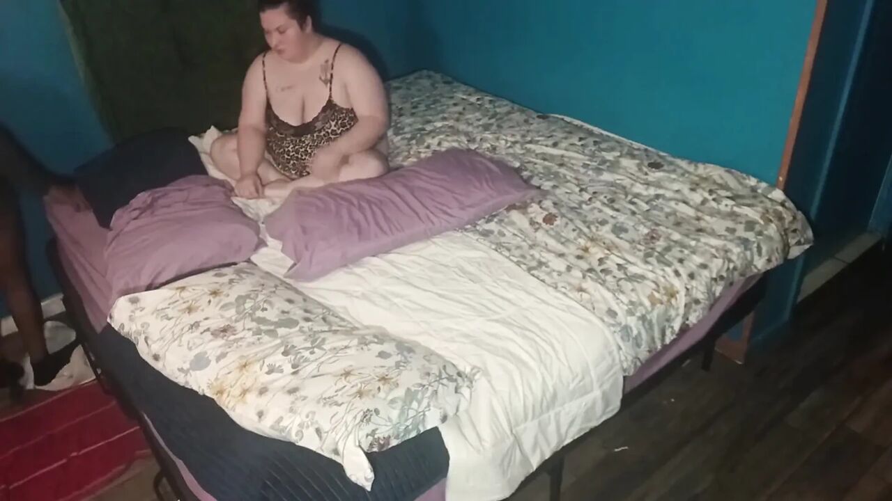 Pounding That Phat Pussy Good