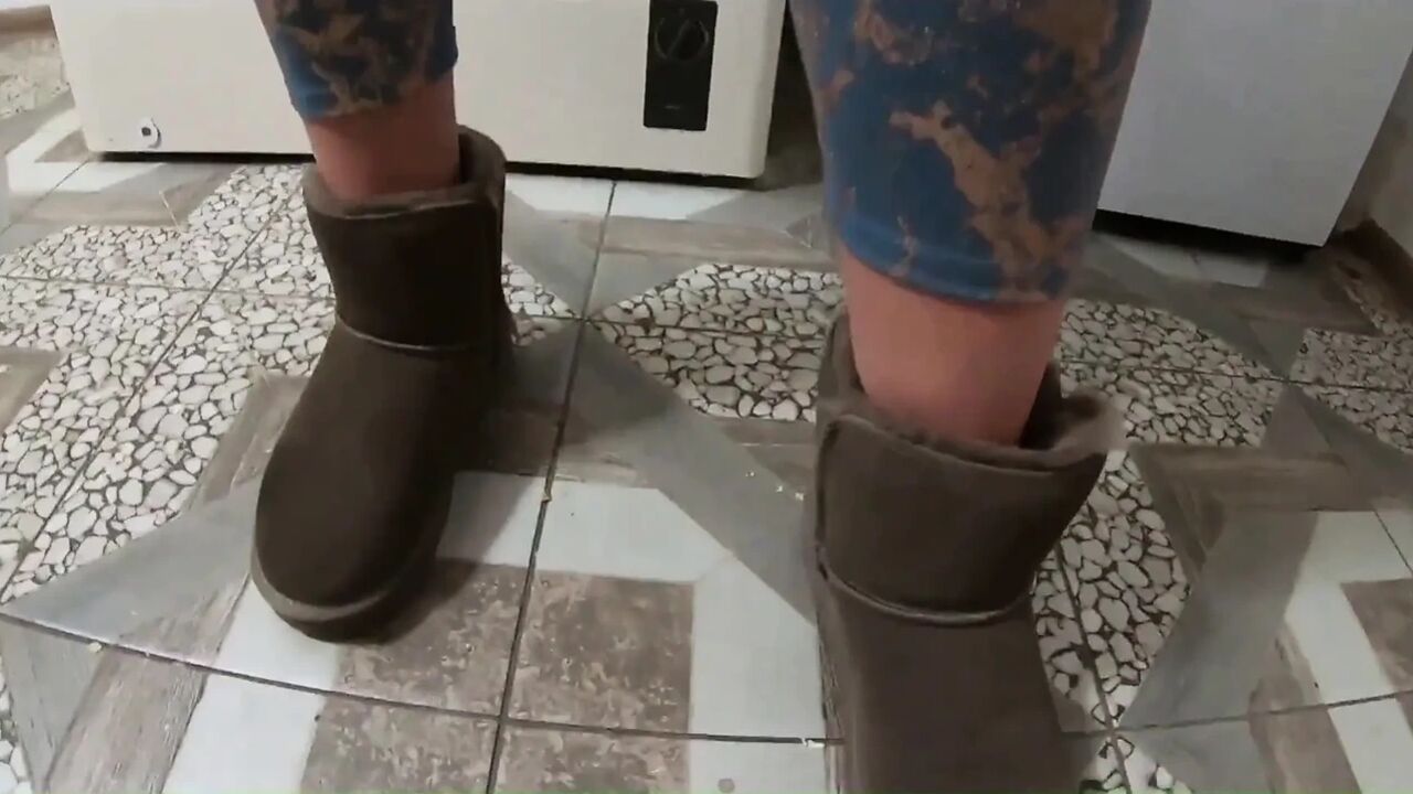 Cum-stained Downjacket & Rough Fuck Facefuck, Anal Fingering & Messy Finish