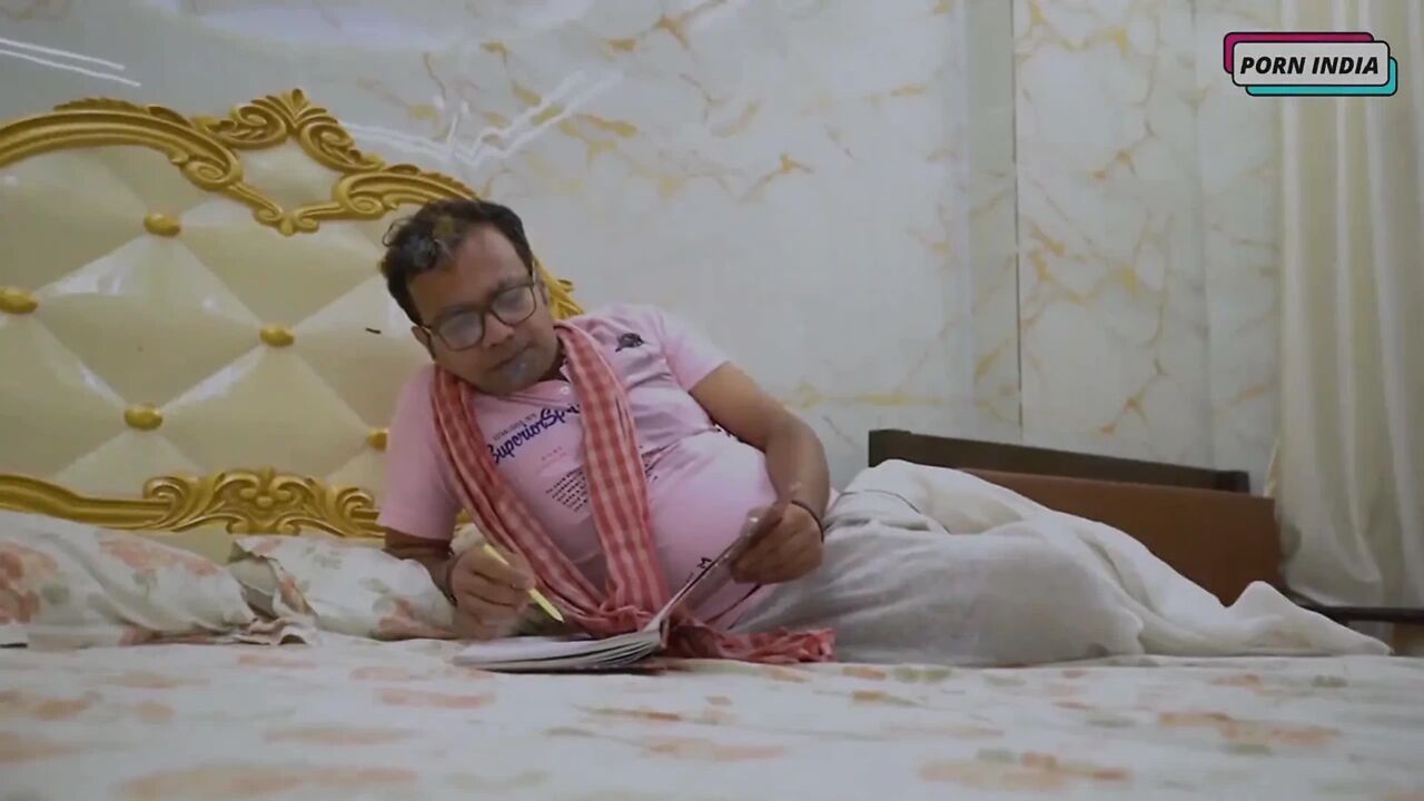 Beautiful Hot Desi Girl Fucks Old Man