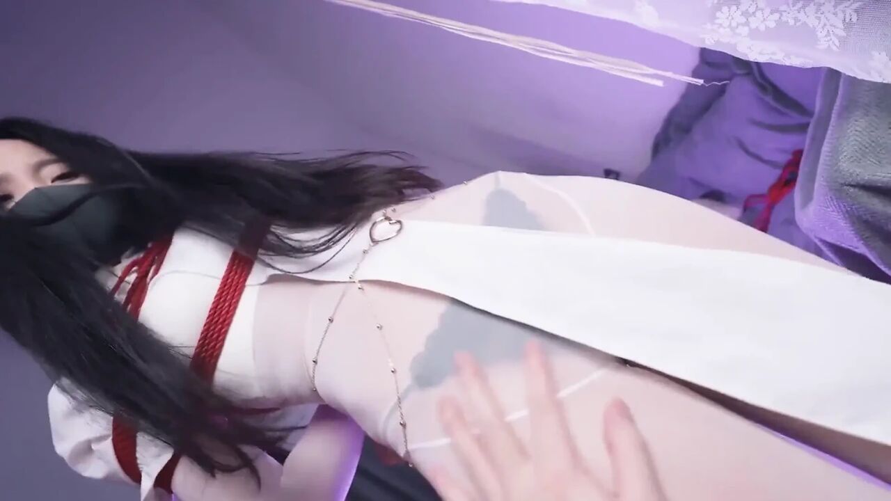Ms20-a Girl Wearing White Stockings Was Brought to Orgasm by a Vibrator and Had Her Feet Tickled