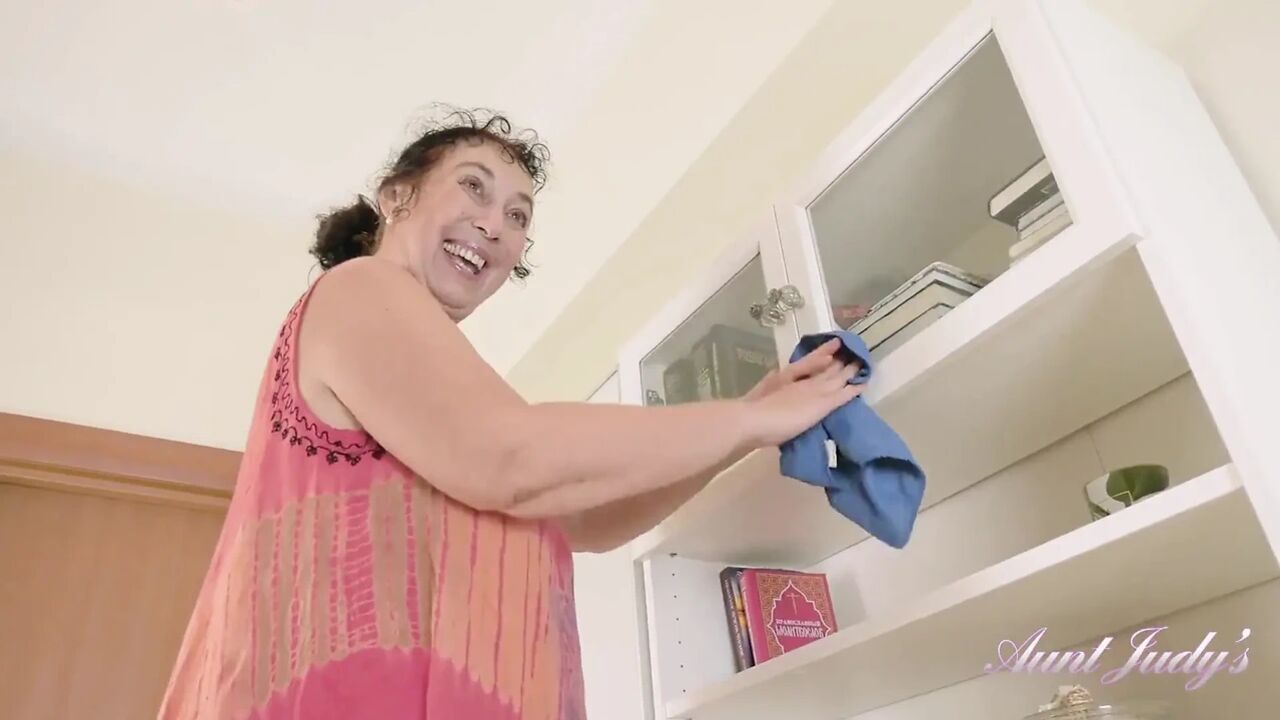 Judys - cleaning day with 58yo big tit bbw amateur gilf Esmerelda