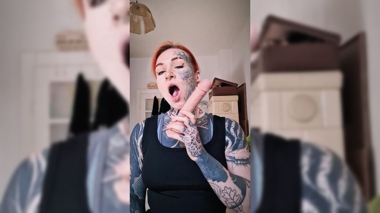 Blowjob on a Realistic Dildo