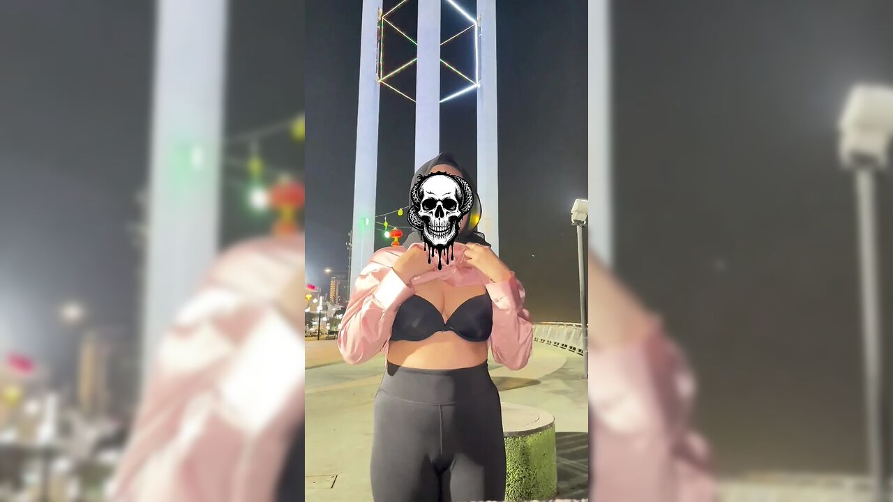 Malay Slutwife