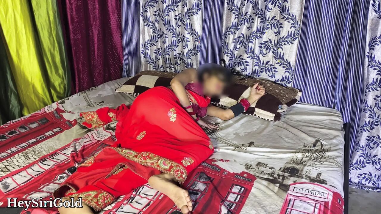 My husband came home from work and I started playing with his penis. Desi Village Wife Enjoy Sex with Husband HeySiriGold