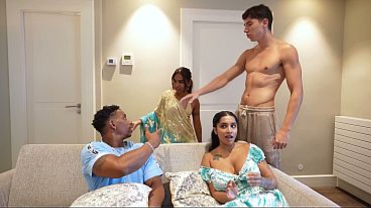 Couple Swap between StepSisters Yasmina Khan & Mia Z and they respective Boyfriends