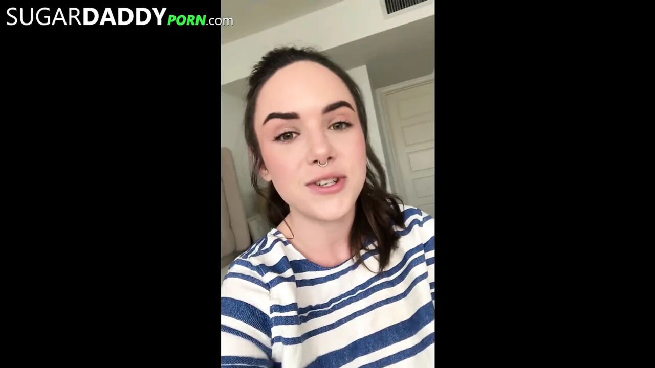 Girl Next Door Found Daddy Cock for Extra Clothes Money.