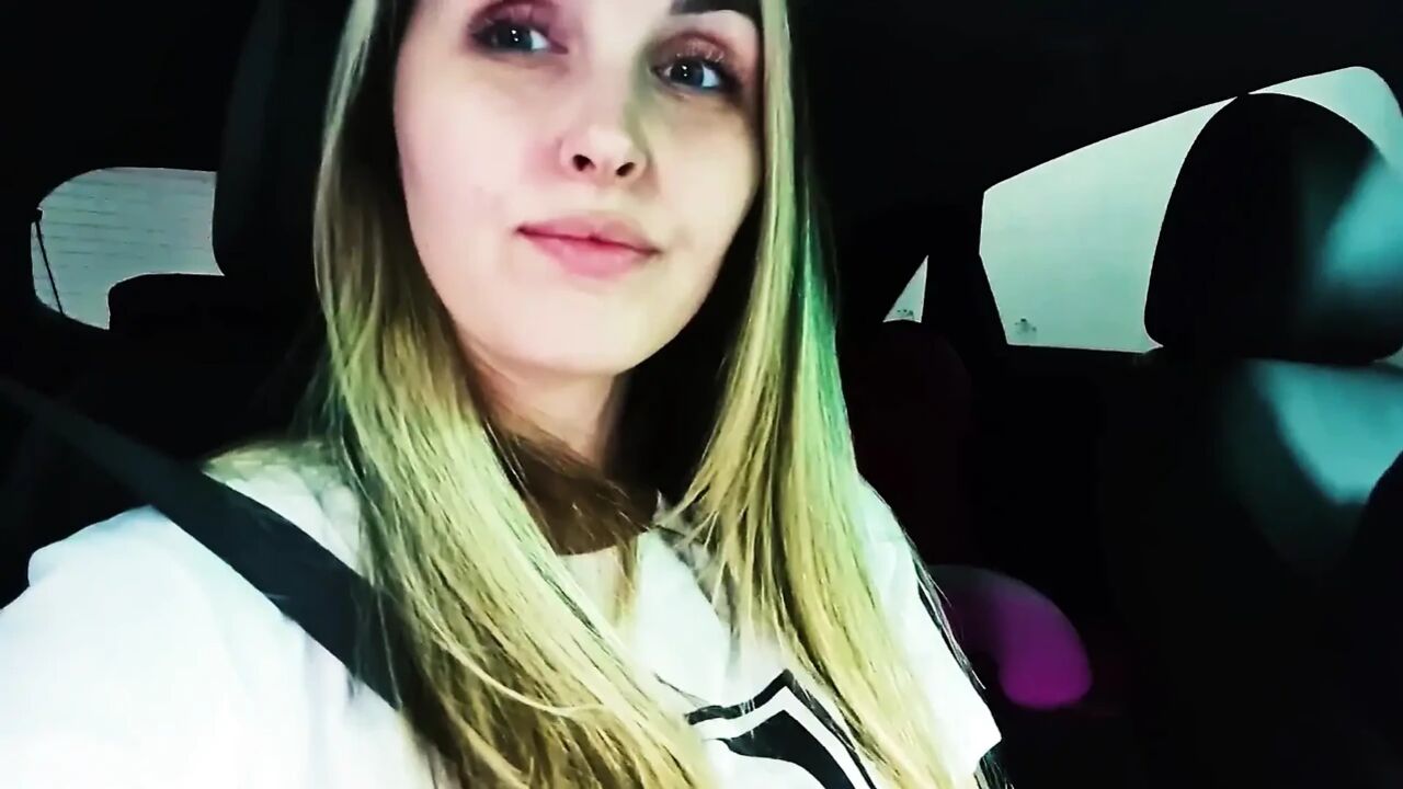 Stepdad, why did you bring me to an automatic car wash. I got it, okay, give me your dick