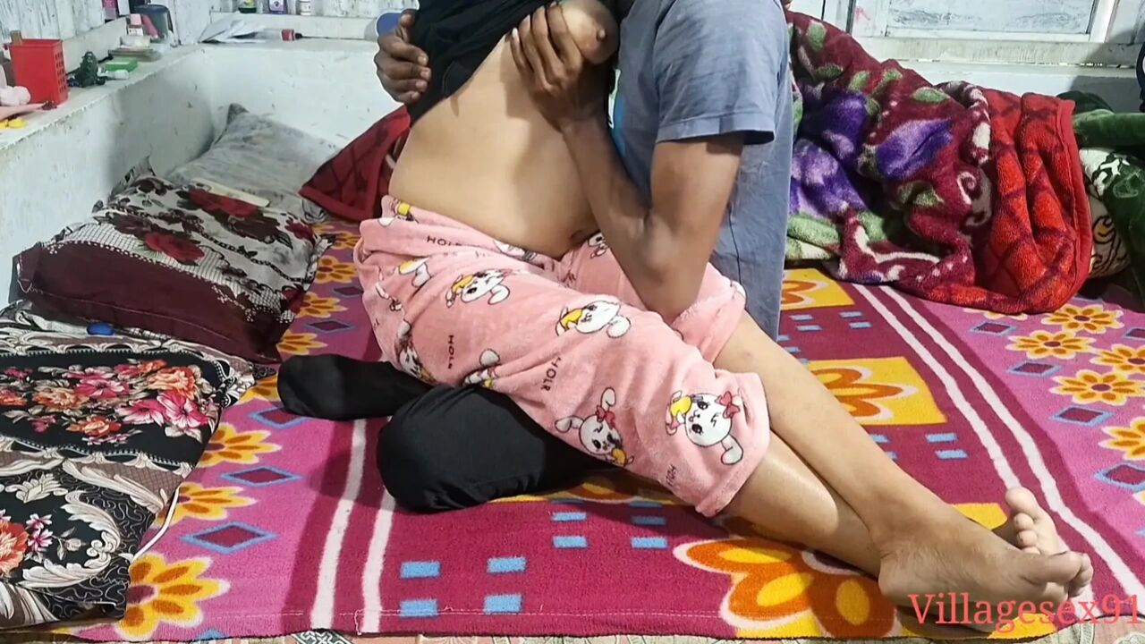 Young Desi Village bhabhi chudai