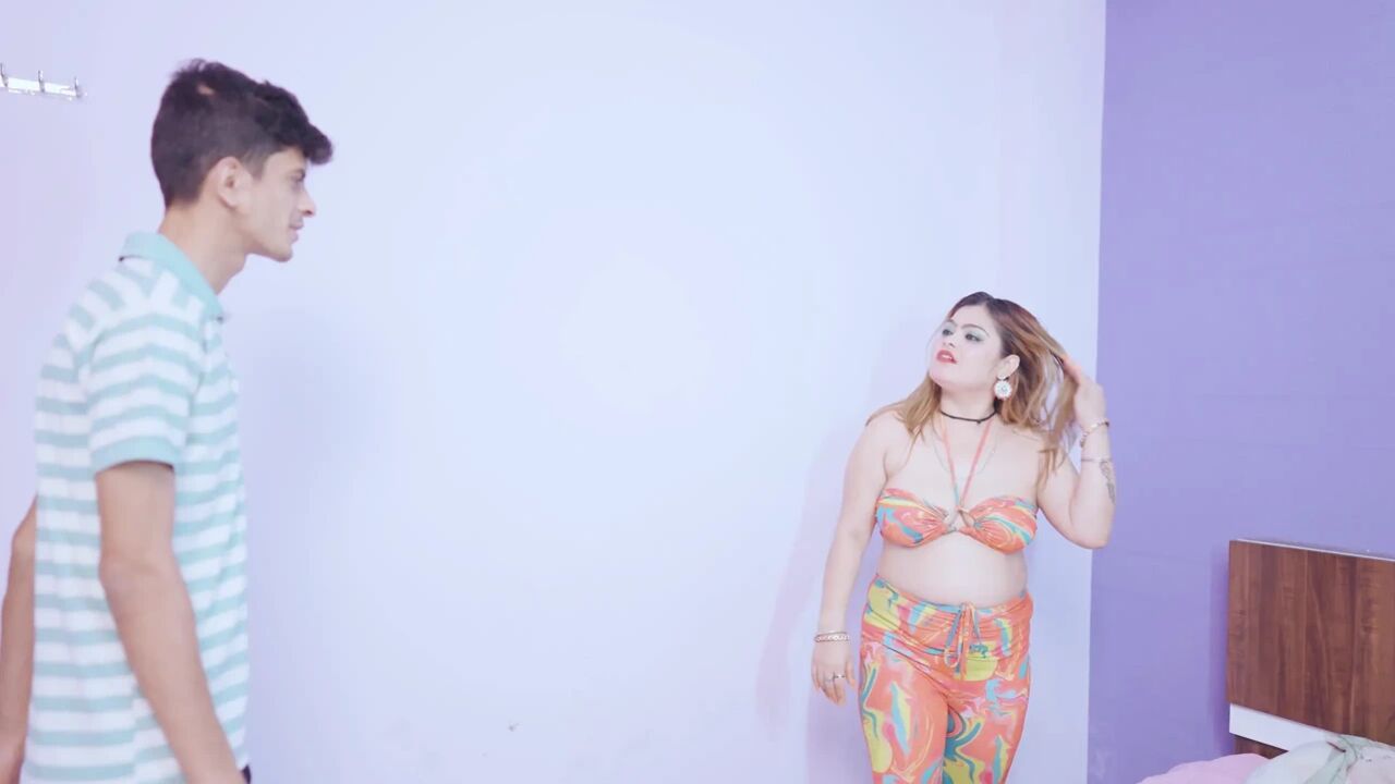 Desi bhabi ko devar ne apne room me bula ki mast chudayi hardcore sex video