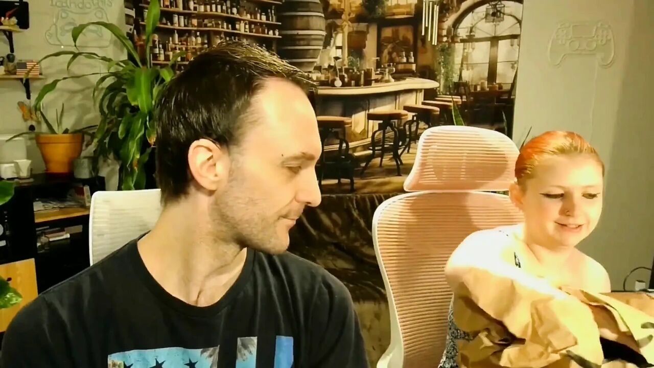 Ggtoyhao 11 Inch Realistic Movable Foreskin Dildo Unboxing and Masturbation