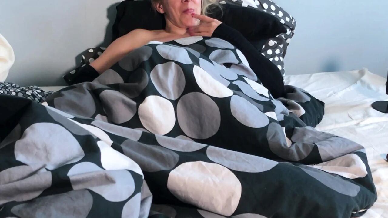My Husband Found Out That I Was a Whore with Strangers on Cam in His Absence 1/9