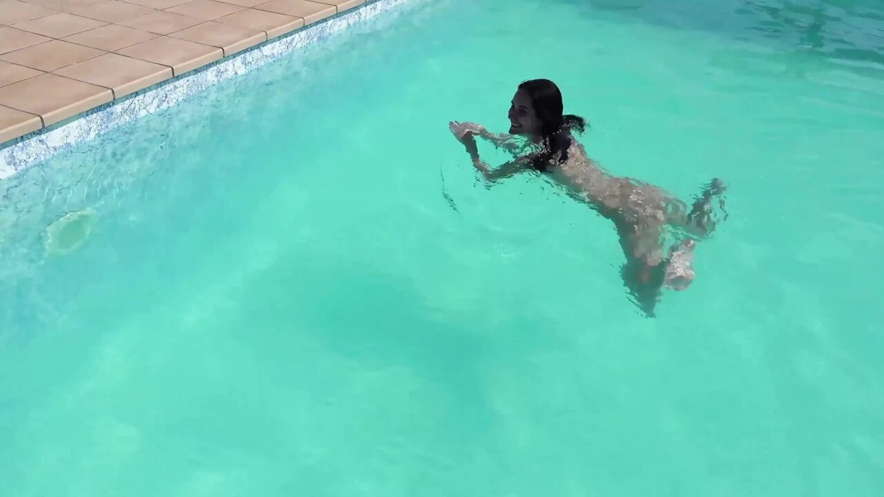 Outdoor, pool fuck for the young -titted Russian teen