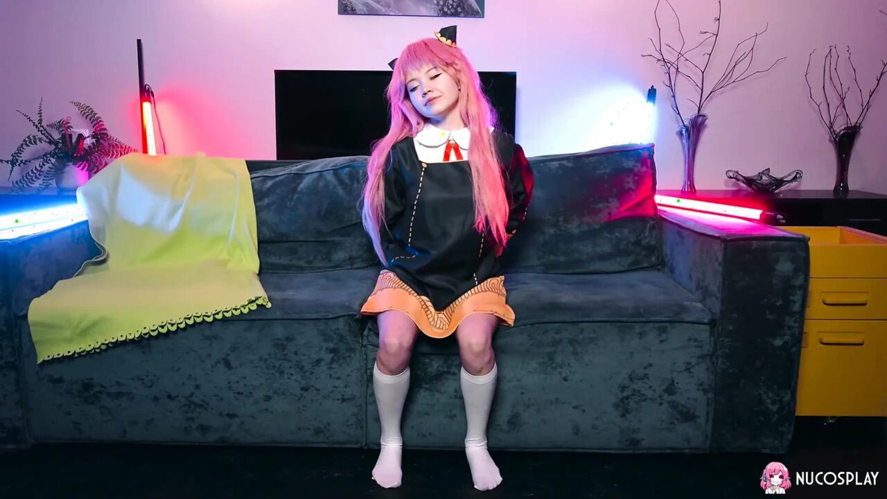 Foxy Cute Anime Slut Rebecca Nikson Gives Herself an Orgasm with a Dildo