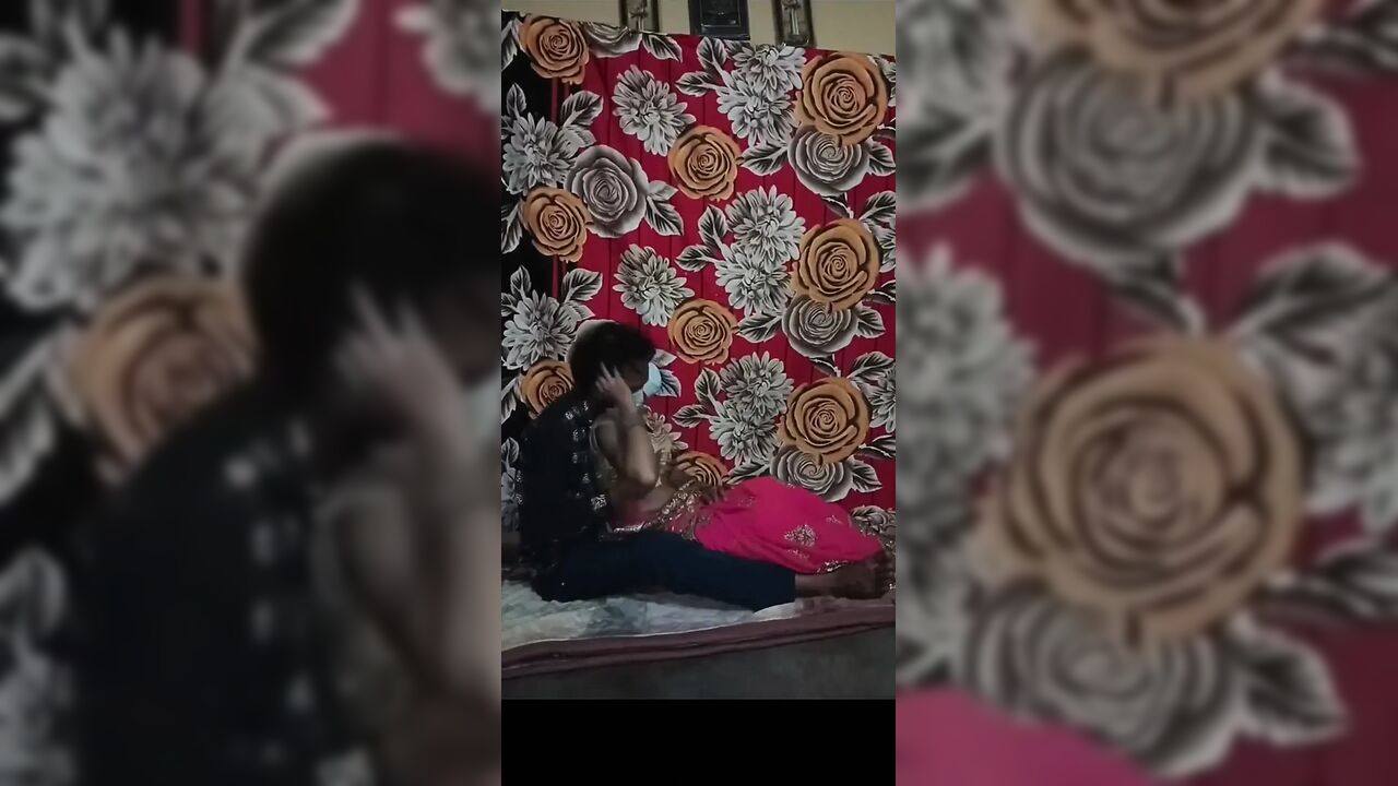 Indian Desi Suhagraat Husband and Wife 1