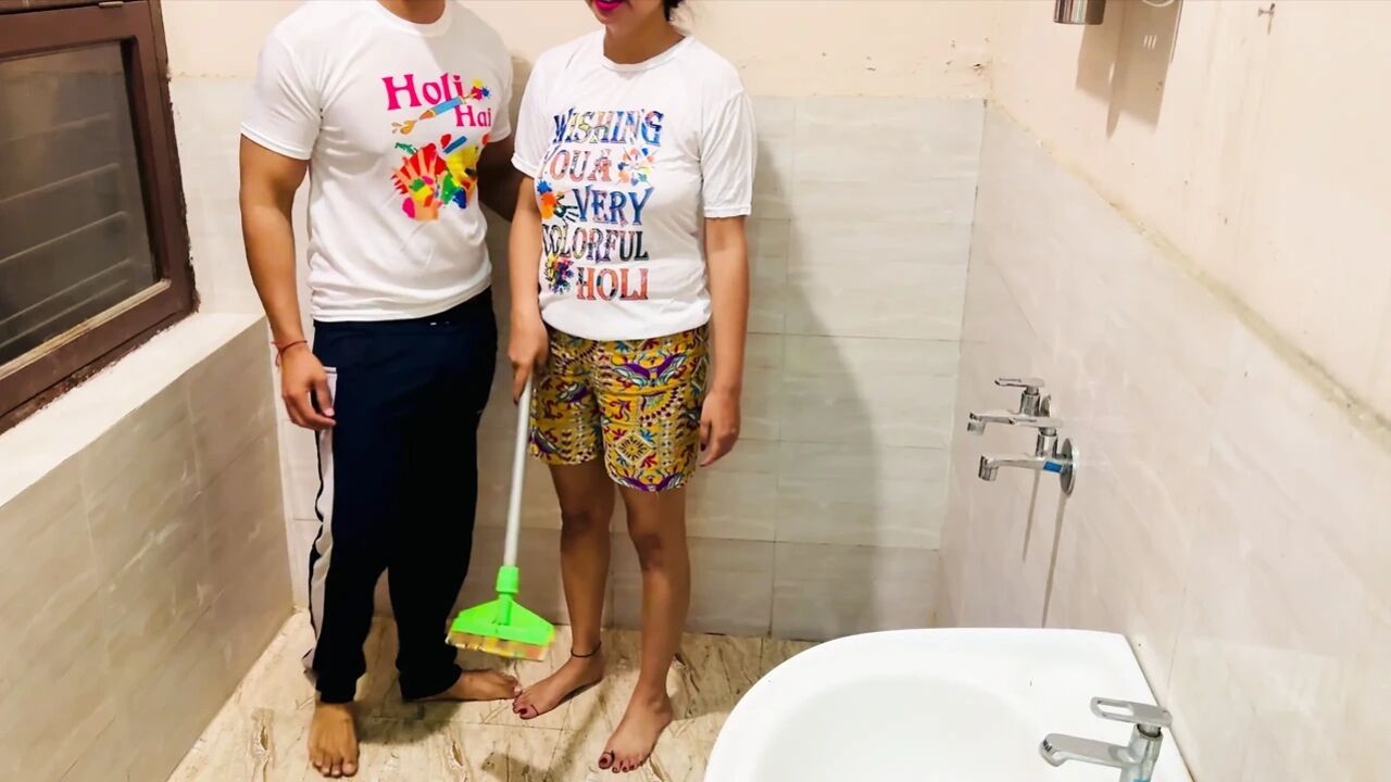 Hot Indian Desi Couple Holi Special Romance