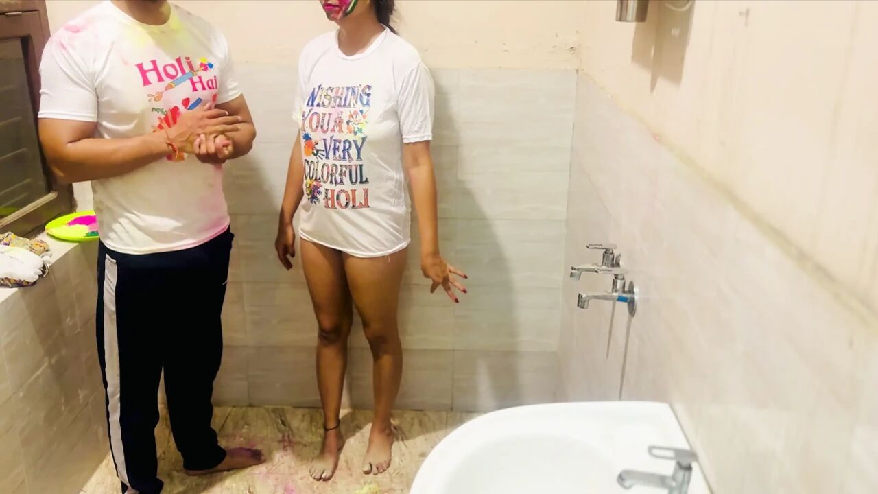 Did dirty work with sister-in-law on Holi, sex in the open