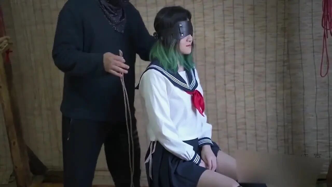 Xr65-a Girl in a School Uniform Had Her Feet Tickled.