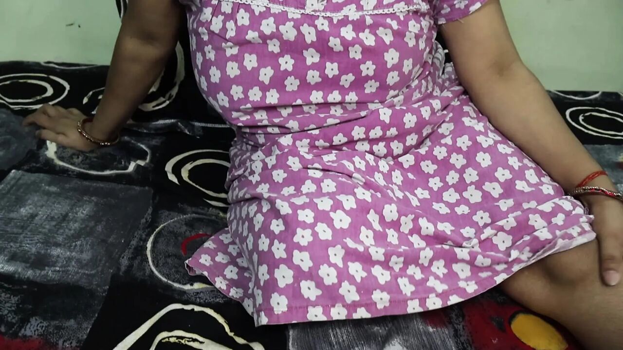 Stepmom was alone at home I could not stop myself Fucking her