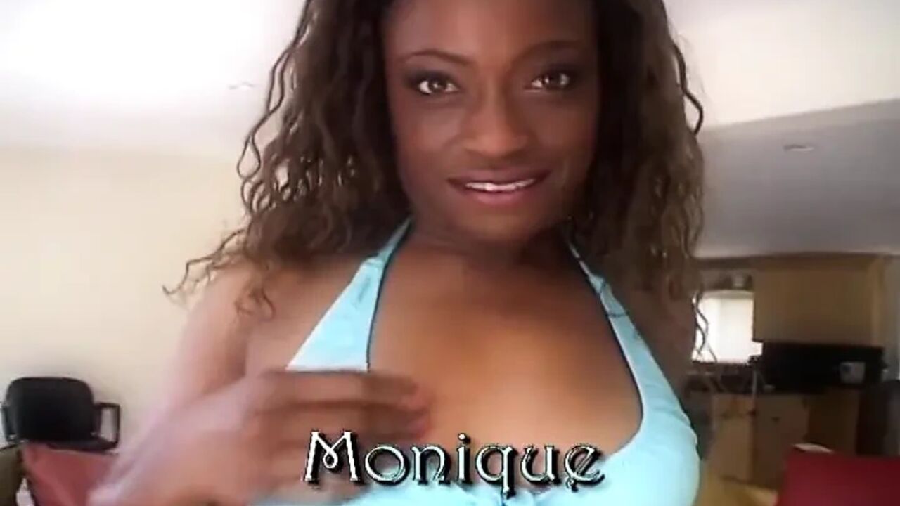 Ebony babe strokes clit then sucks a huge cock to a cumshot