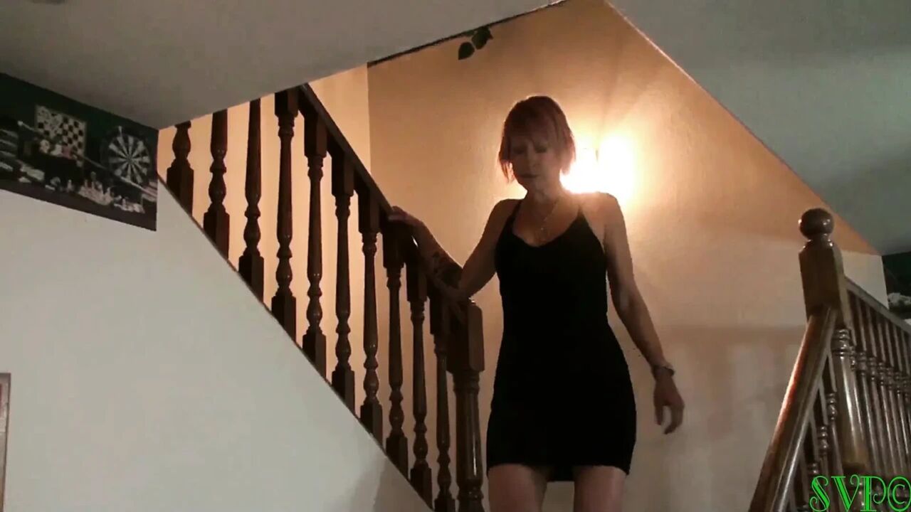 Hot Cougar GILF Fucks Her Stepson