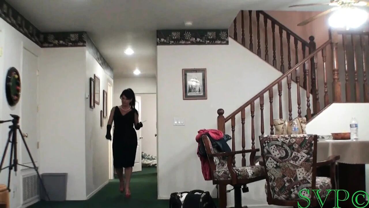 Dirty Talking Pornstar Jade Steel Is My Stepmother and Finds My Cum in Her Panties