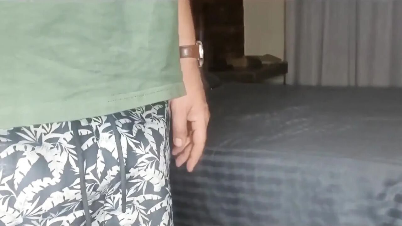 Shaking Orgams with Inflatable Dildo