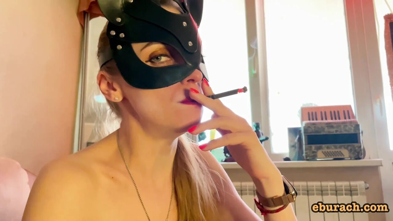 Blowjob with a Cigarette: Deep Swallowing, Egg Licking and Final in the Mouth