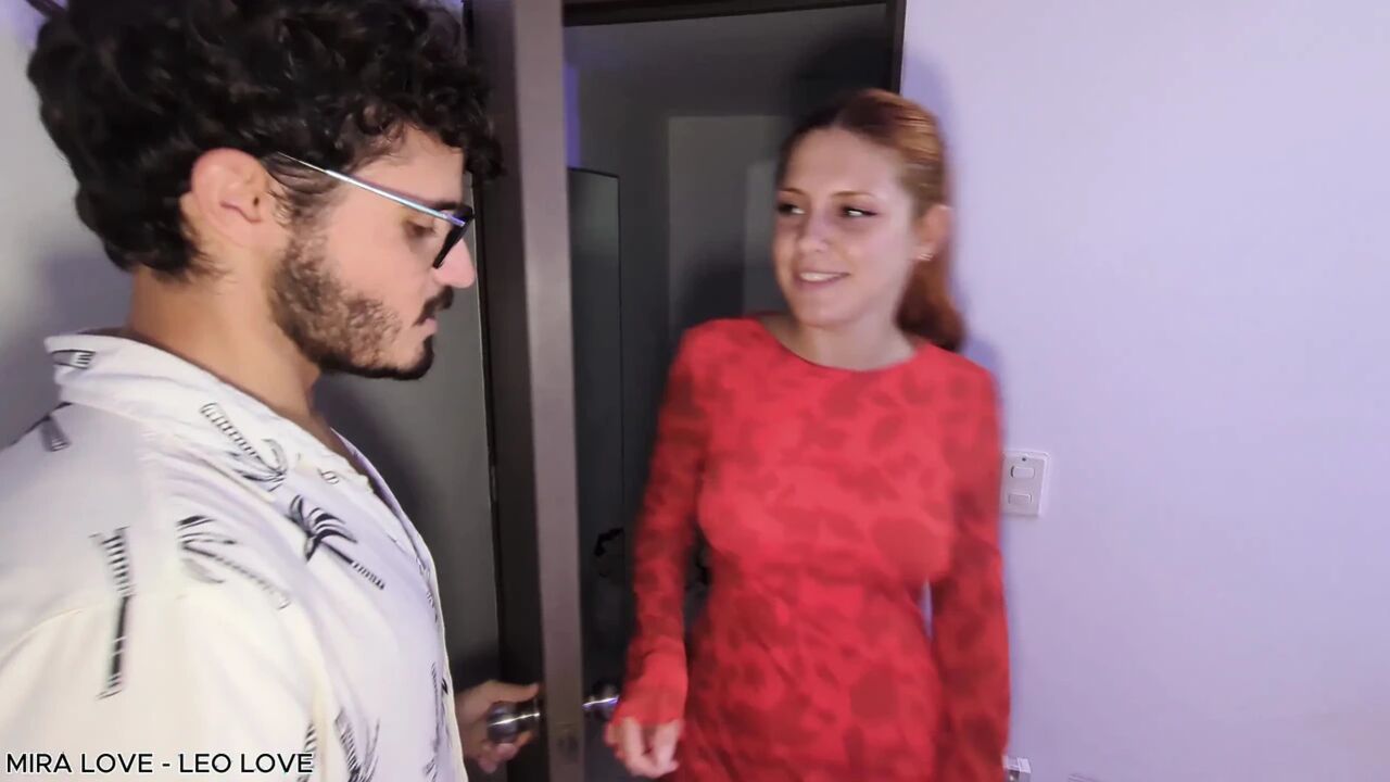I Go to a Masseur but He Ends up Putting It in My Mouth and Cumming on My Face