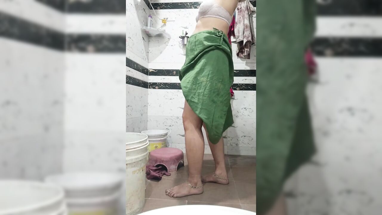 Priya Bhabi Sexy Mood