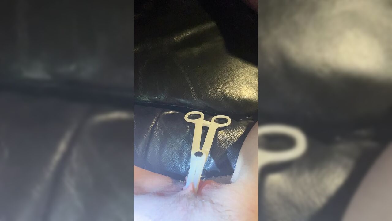 I pierce her